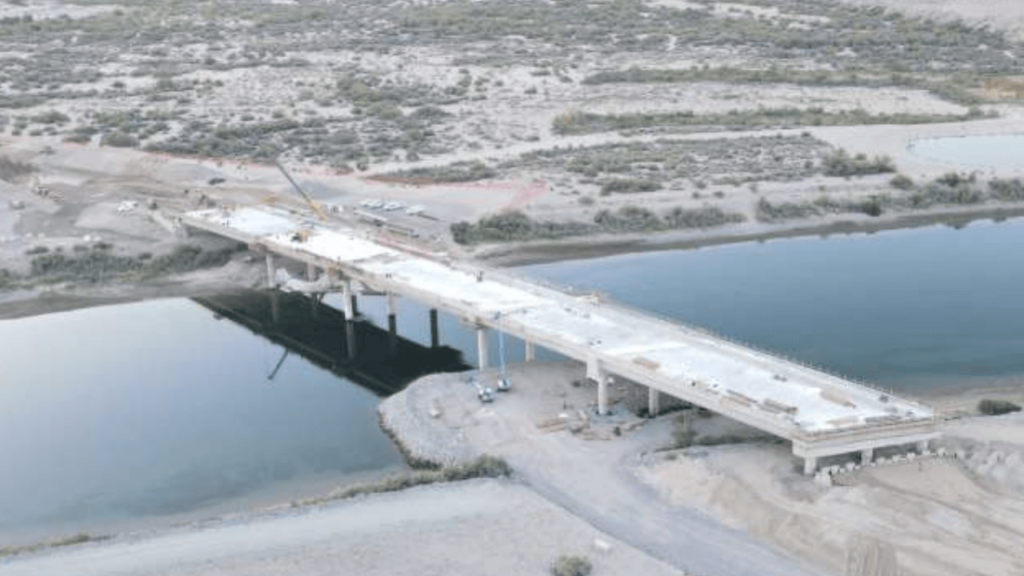 New bridge connecting Laughlin, Bullhead City named Silver Copper Crossing